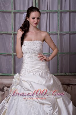 Taffeta And Lace Strapless Wedding Bridal Gown Chapel Train