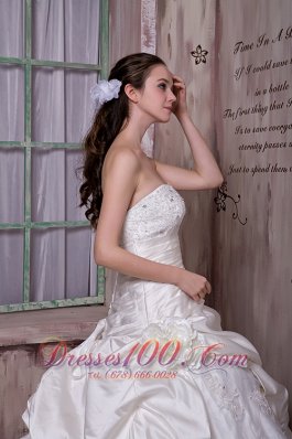 Taffeta And Lace Strapless Wedding Bridal Gown Chapel Train