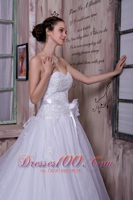 Sweetheart Taffeta And Organza Bridal Gown Handle Flower