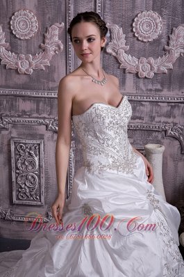 Sweetheart Taffeta Embroidery With Beading Wedding Gown