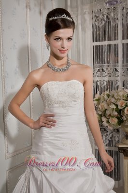 Strapless A-line Bridal Dress Taffeta Court Train Appliques