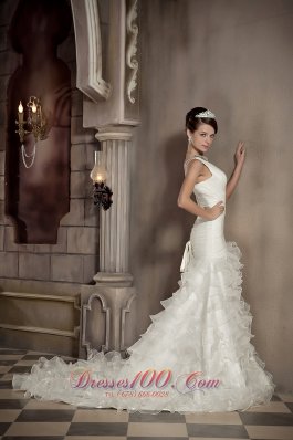 V-neck Mermaid Wedding Gown Ruffles Organza Chapel Train