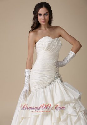 Ruch Sweetheart Mermaid Ruffles Bridal Gown Chapel Train Taffeta