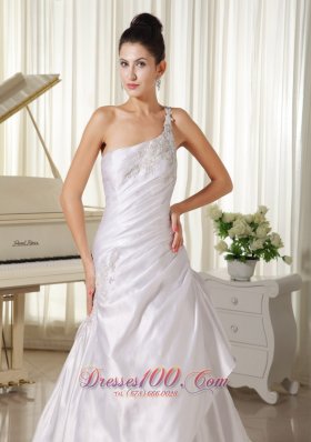 One Shoulder Taffeta Princess Court Train Bridal Dress