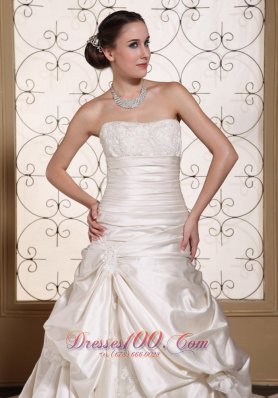 Off White Strapless Chapel Train Taffeta Wedding Dress Pick-ups