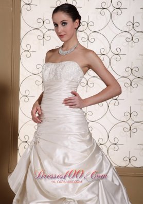 Off White Strapless Chapel Train Taffeta Wedding Dress Pick-ups