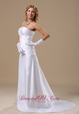 Ruched Appliques Strapless Bridal Dress Floor-length Brush Train