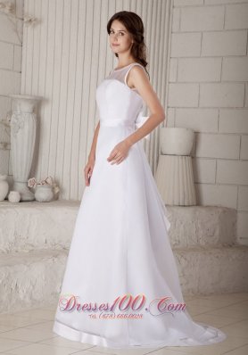 Scoop Neck Brush Train Organza Bridal Gown Floor-length