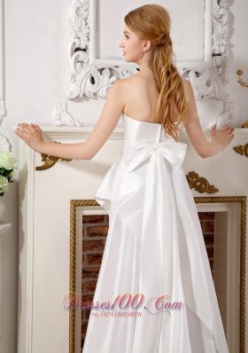 Beading And Bowknot Strapless Taffeta Brush Train Wedding Gown