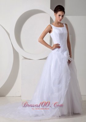 Scoop Neck Court Train Princess Bridal Gown With Tulle