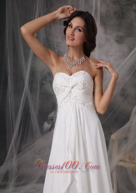 Court Train Chiffon Sweetheart Appliques Wedding Bridal Gown