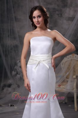 Strapless Mermaid Satin Belt Bridal Dress With Brush Train