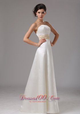 Modest Strapless Floor-length Bridal Wedding Dress With Sash