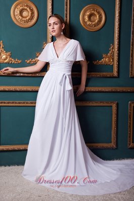 V-neck Chiffon Court Train Bridal Wedding Dress with Appliques