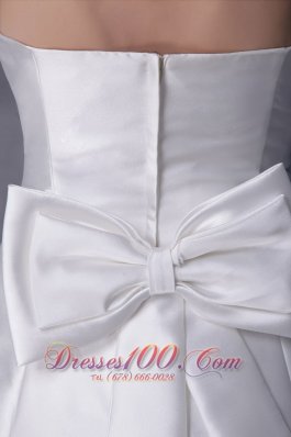 Chapel Train Satin Bridal Wedding Gown Strapless Beading Bowknot