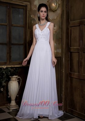 Taffeta and Chiffon Pleated Bridal Dress V-neck Watteau Train