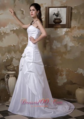 Strapless Taffeta Bridal Wedding Gown With Hand Made Flower