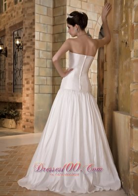 Princess Sweetheart Floor-length Wedding Dress Taffeta Beading