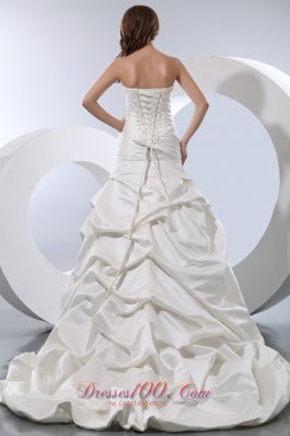 Court Train Sweetheart Bridal Wedding Dress Beading and Pick-ups