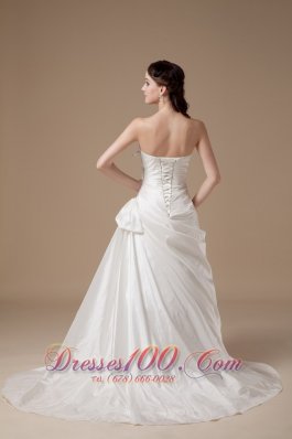 Brush Train Sweetheart A-line Wedding Dress Taffeta Appliques