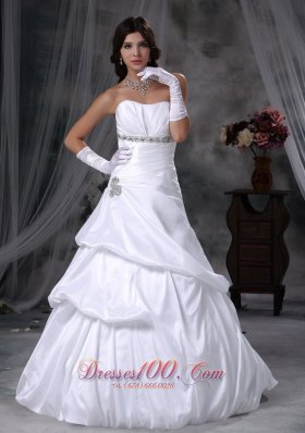 Low Price Taffeta Beading A-line Strapless Wedding Dress
