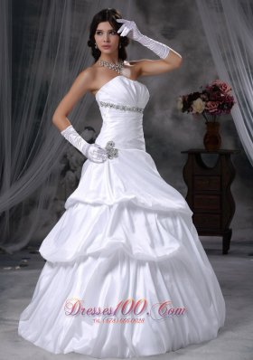 Low Price Taffeta Beading A-line Strapless Wedding Dress