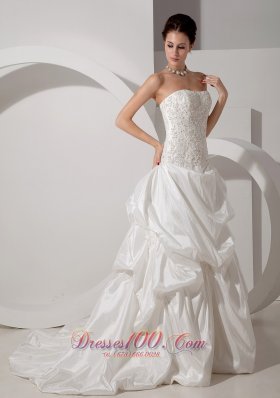 Strapless Court Train A-line Wedding Dress Taffeta Appliques