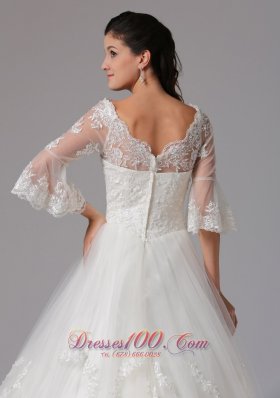 V-neck 3/4 Sleeves A-line Lace Decorated Wedding Dress In Tulle