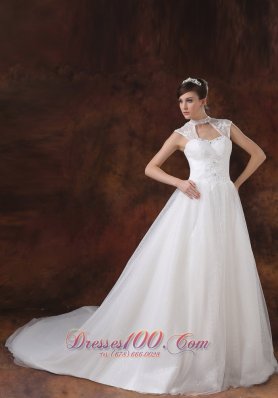 Organza High Neckline Bridal Dress With Appliques Decorate