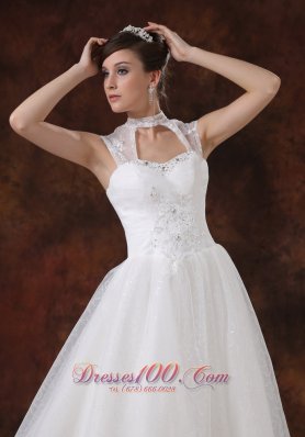 Organza High Neckline Bridal Dress With Appliques Decorate