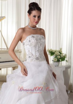 Beaded Pick-ups Ball Gown Bridal Gown Strapless Organza