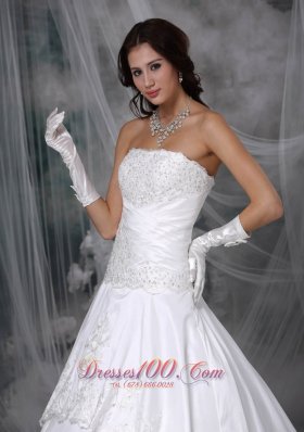 Strapless Princess Bridal Gown Court Train Lace Decorated