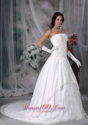 Strapless Princess Bridal Gown Court Train Lace Decorated