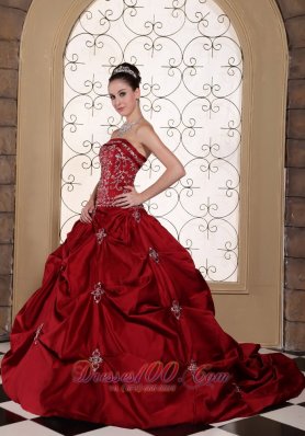 Wine Red Strapless Bridal Gown Pick-ups Embroidery Taffeta