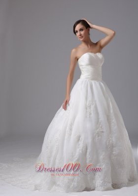 Tulle Ball Gown Sweetheart Bridal Dress Ruched Appliques