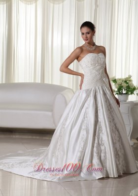 Sweetheart Satin Wedding Dress Embroidery A-line Chapel Train