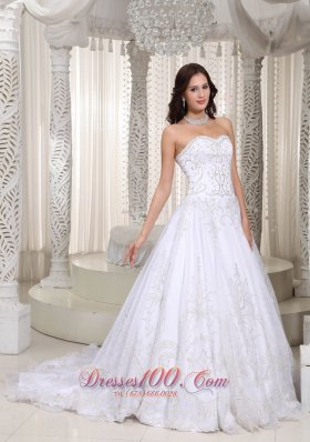 Sweetheart A-line Wedding Dress Organza Appliques Court Train