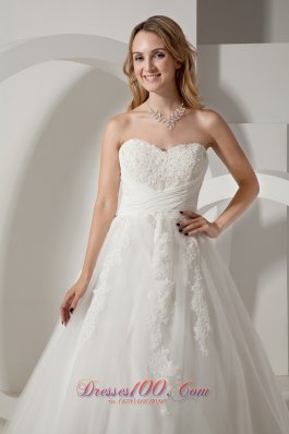 Sweetheart Appliques Bridal Dress Taffeta and Organza Court Train