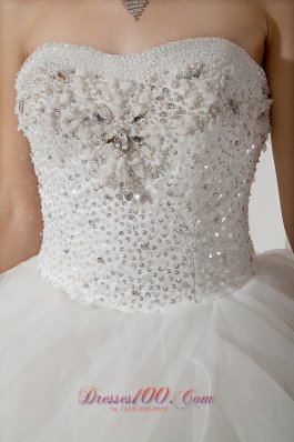 Strapless Tulle Ball Gown Wedding Dress Floor-length Beading