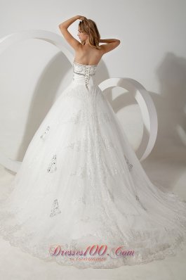 Sweetheart Organza Wedding Dress Ball Gown Court Train Beading