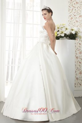 A-line/Princess Satin white Wedding Dress with beading