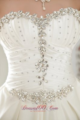 A-line/Princess Satin white Wedding Dress with beading