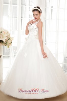 Straps V-neck Tulle and Taffeta Appliques Wedding Dress