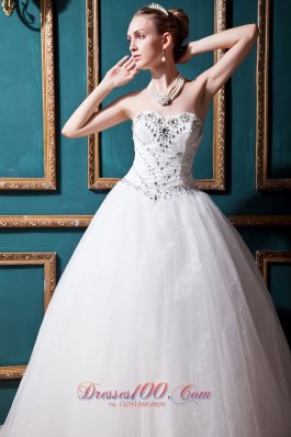 Sweetheart Floor-length Tulle ball gown Beading Wedding dress