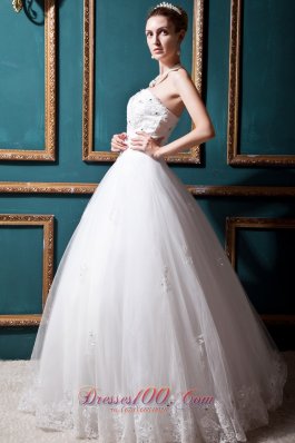 Ball Gown Strapless Floor-length Tulle Beading Wedding Dress