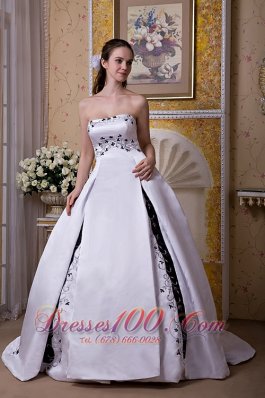 Ball Gown Strapless Embroidery Wedding Dress Chapel Train