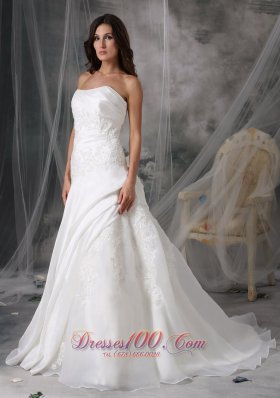 Strapless Organza Appliques Court Train Wedding Dress