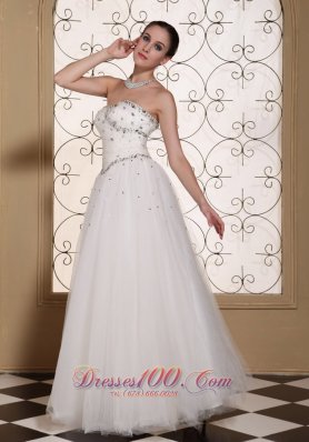 Lovely A-line strapless Wedding Dress Beaded Bodice Tulle