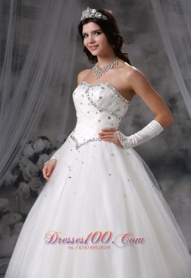 2013 Beaded Ball Gown floor length Tulle Wedding Dress