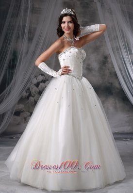 2013 Beaded Ball Gown floor length Tulle Wedding Dress